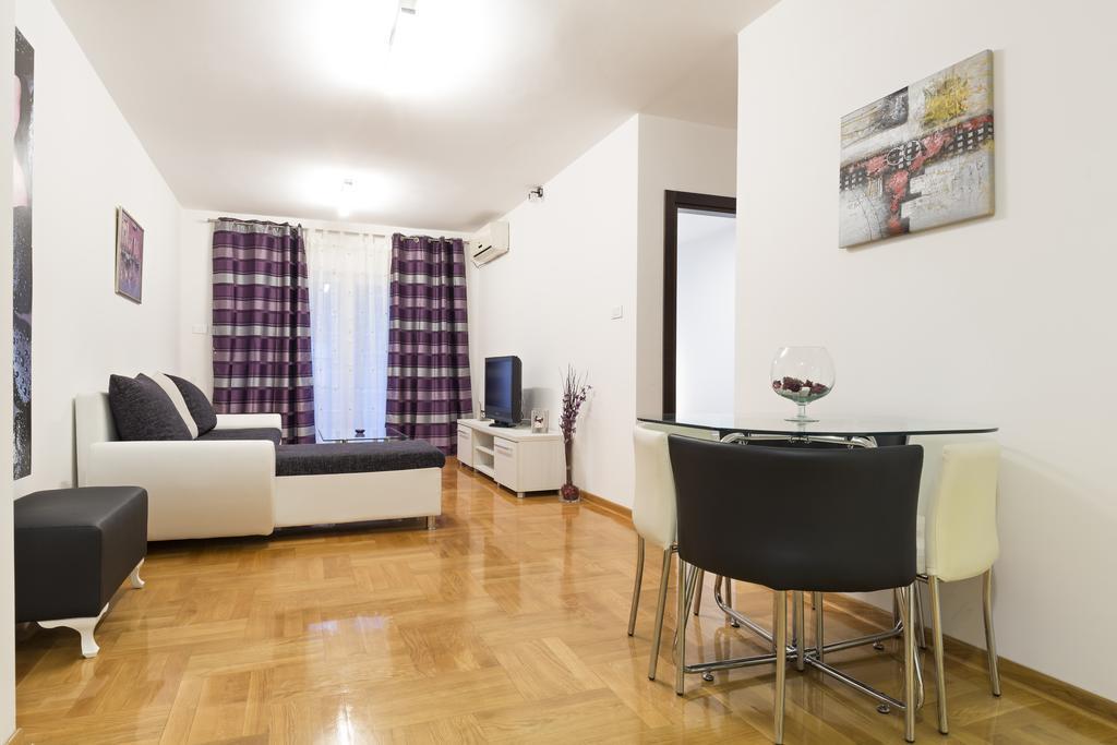 Prima Apartmani Beograd Værelse billede