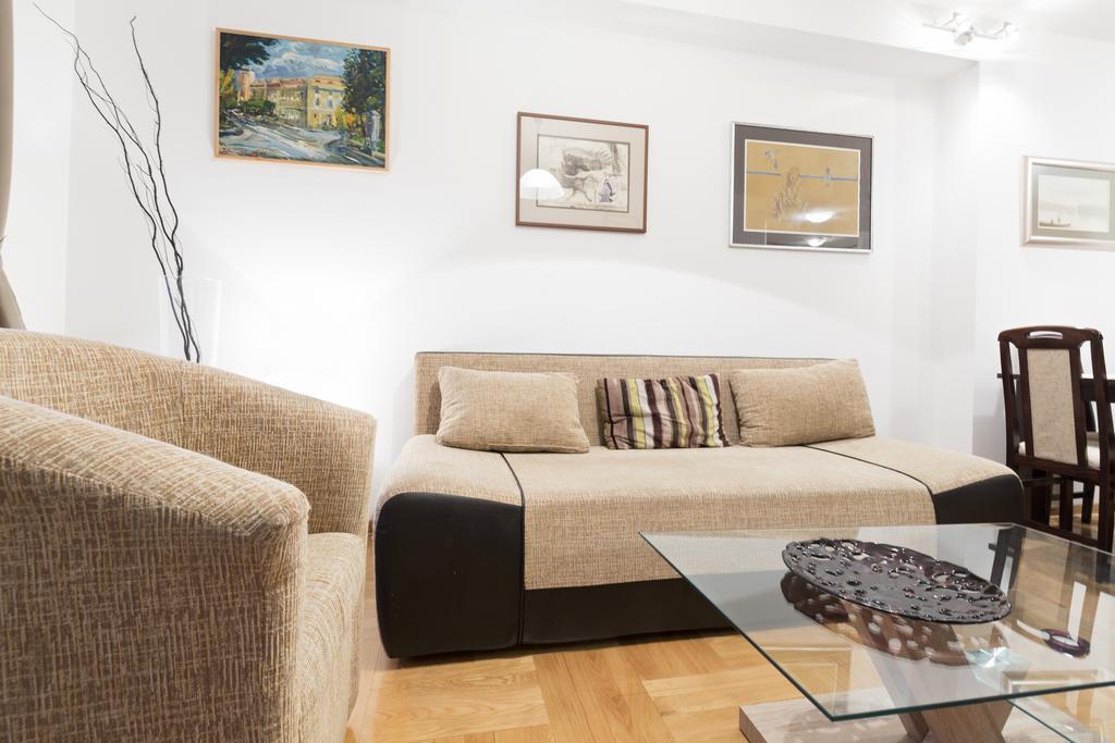 Prima Apartmani Beograd Værelse billede